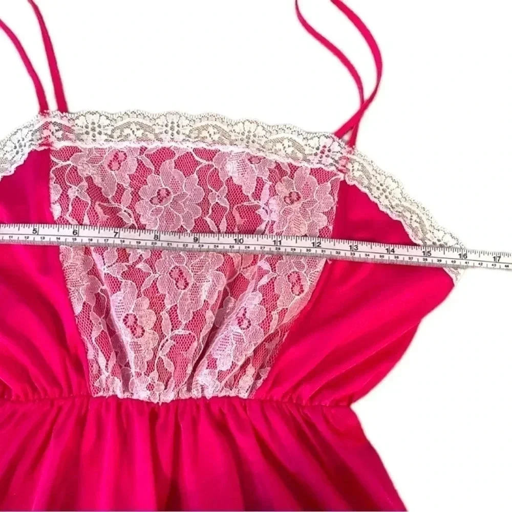 Vintage 1960s Prestige New York 2 pc‎ Nightgown Peignoir Hot Pink USA.